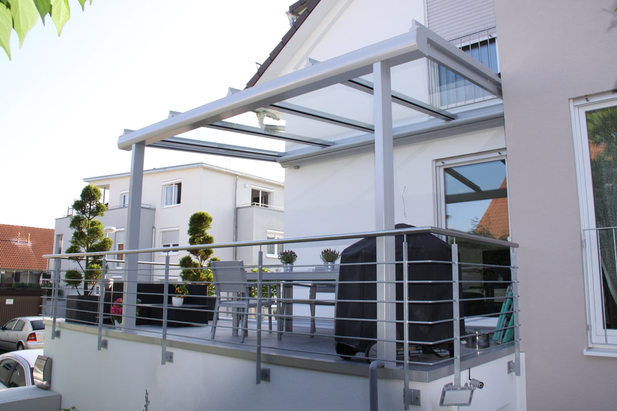 Seitenansicht Überdachung Terrasse auf Garage in 71069 Sindelfingen Überdachung Terrasse auf Garage in 71069 Sindelfingen Maichingen