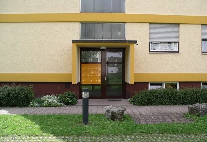 Mut zur Farbe bei Haustüren